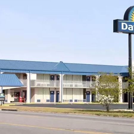Days Inn By Wyndham Donalsonville Exterior photo
