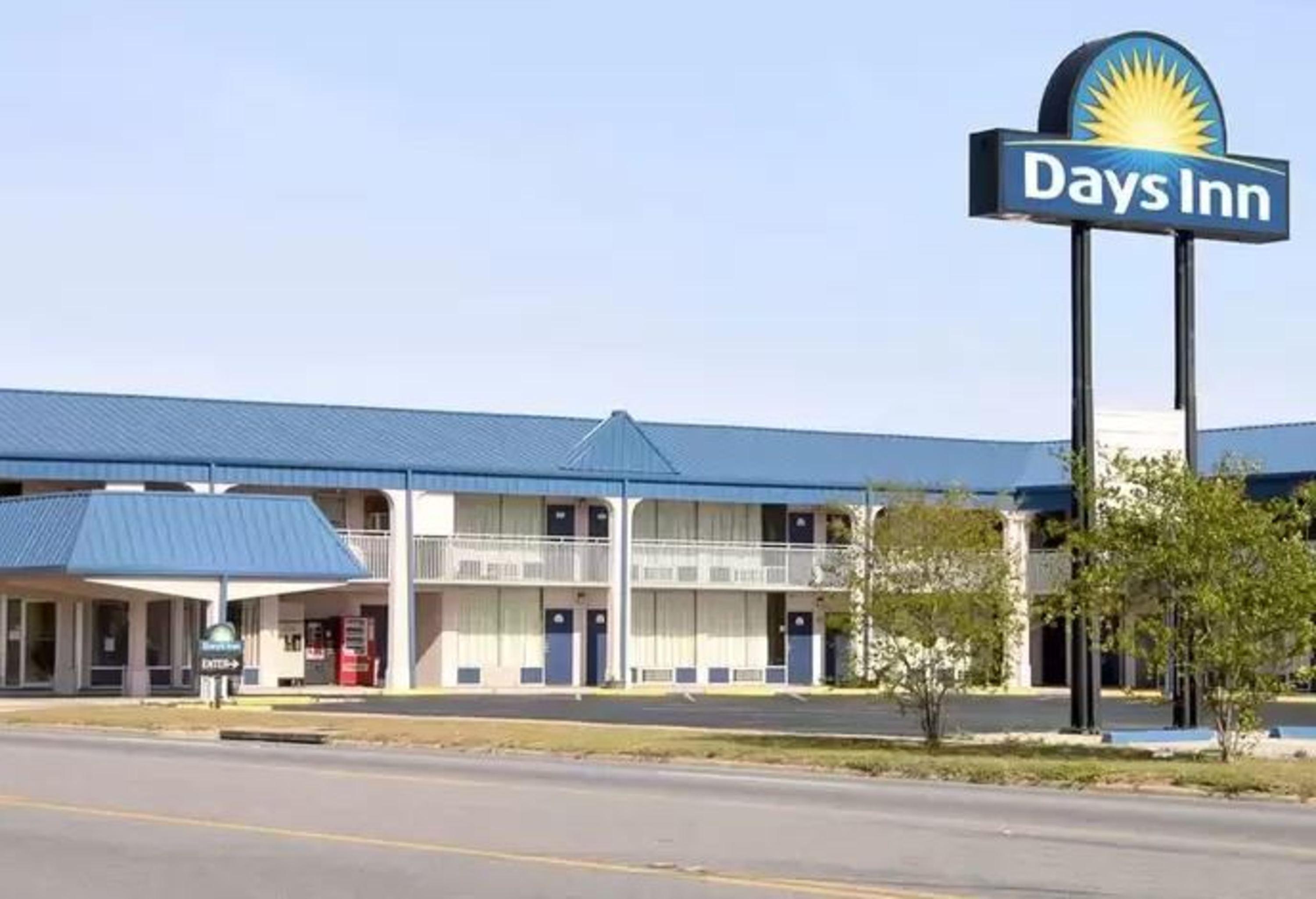 Days Inn By Wyndham Donalsonville Exterior photo