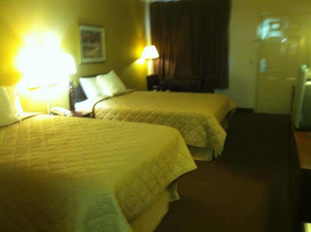 Days Inn By Wyndham Donalsonville Exterior photo